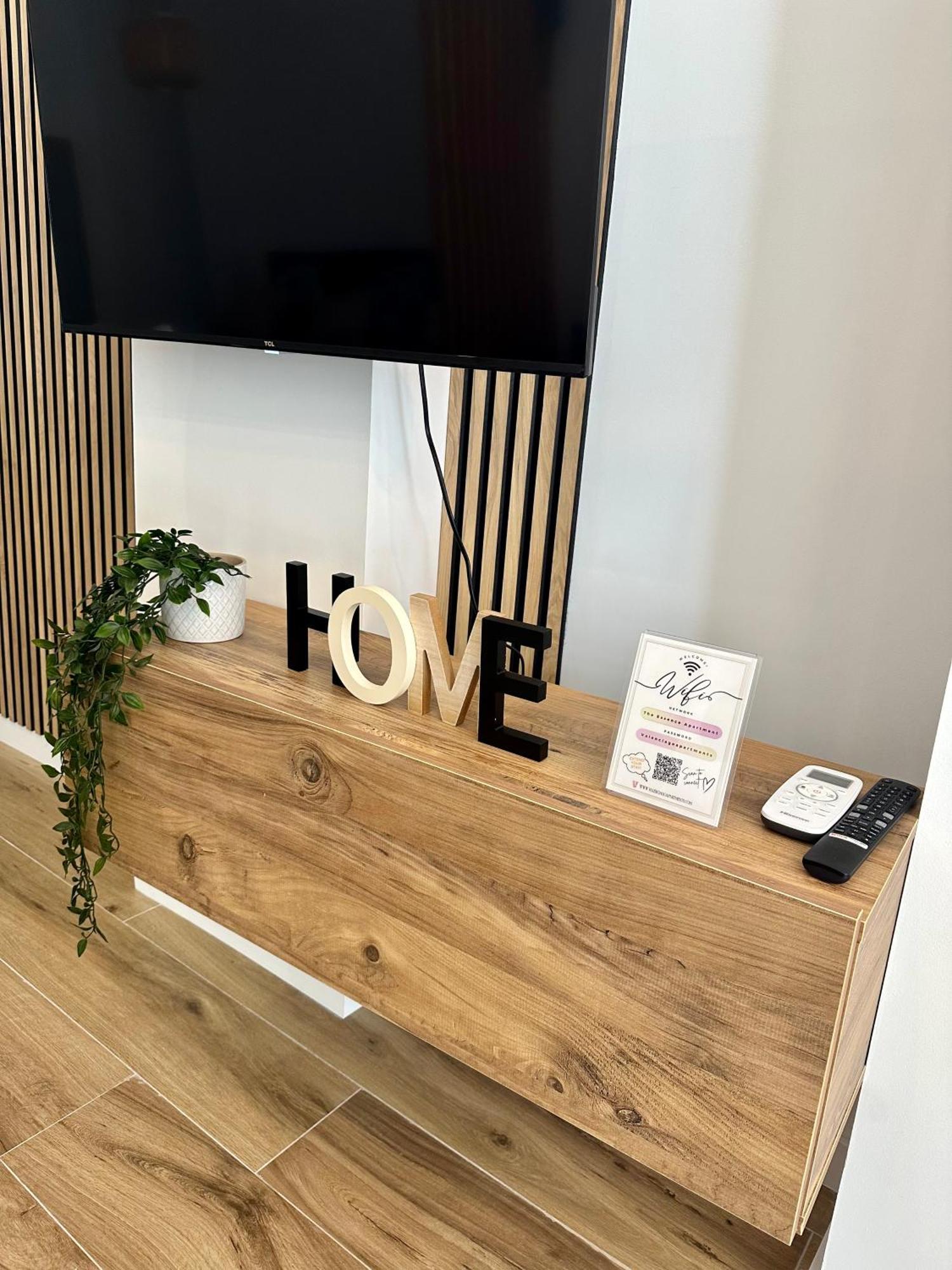 Loft Centrico - The Essence By Valeciagoapartments Валенсия Екстериор снимка